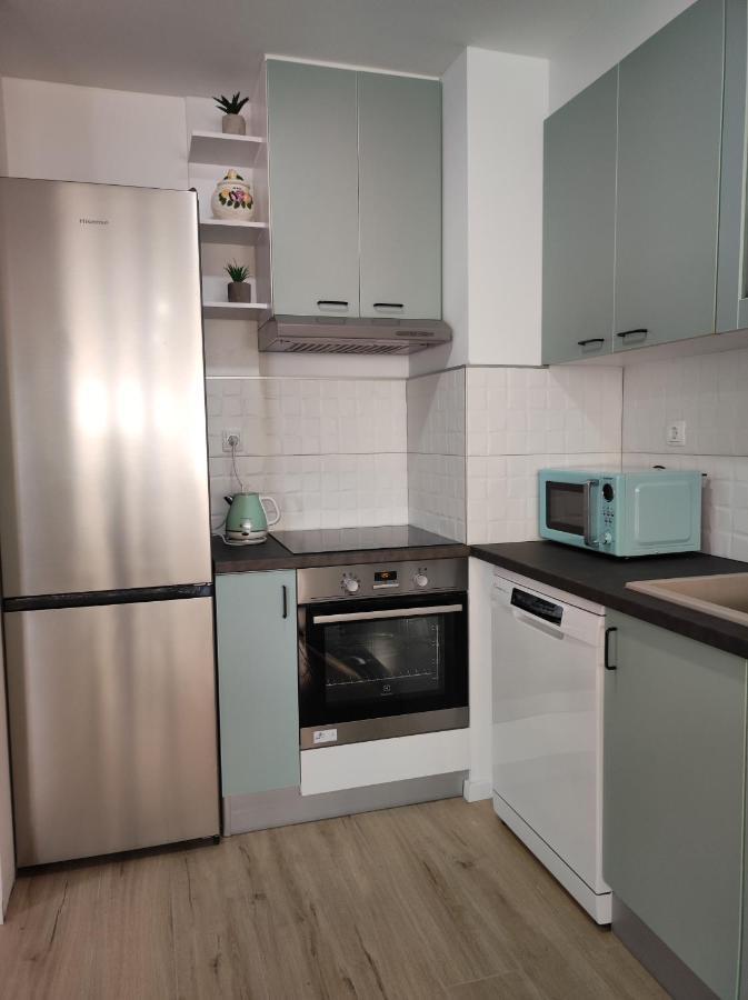 Center Apartment Pia Omiš Eksteriør bilde