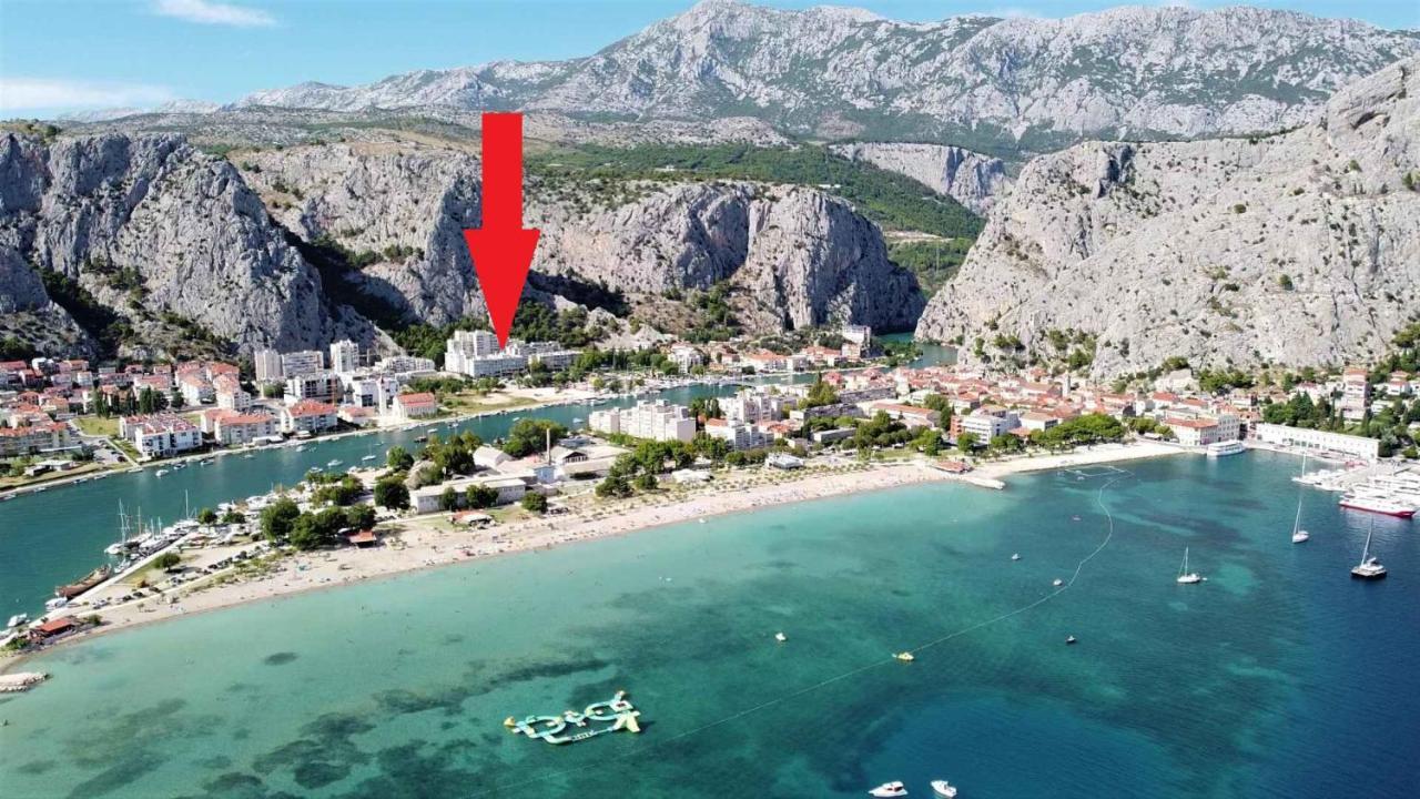 Center Apartment Pia Omiš Eksteriør bilde