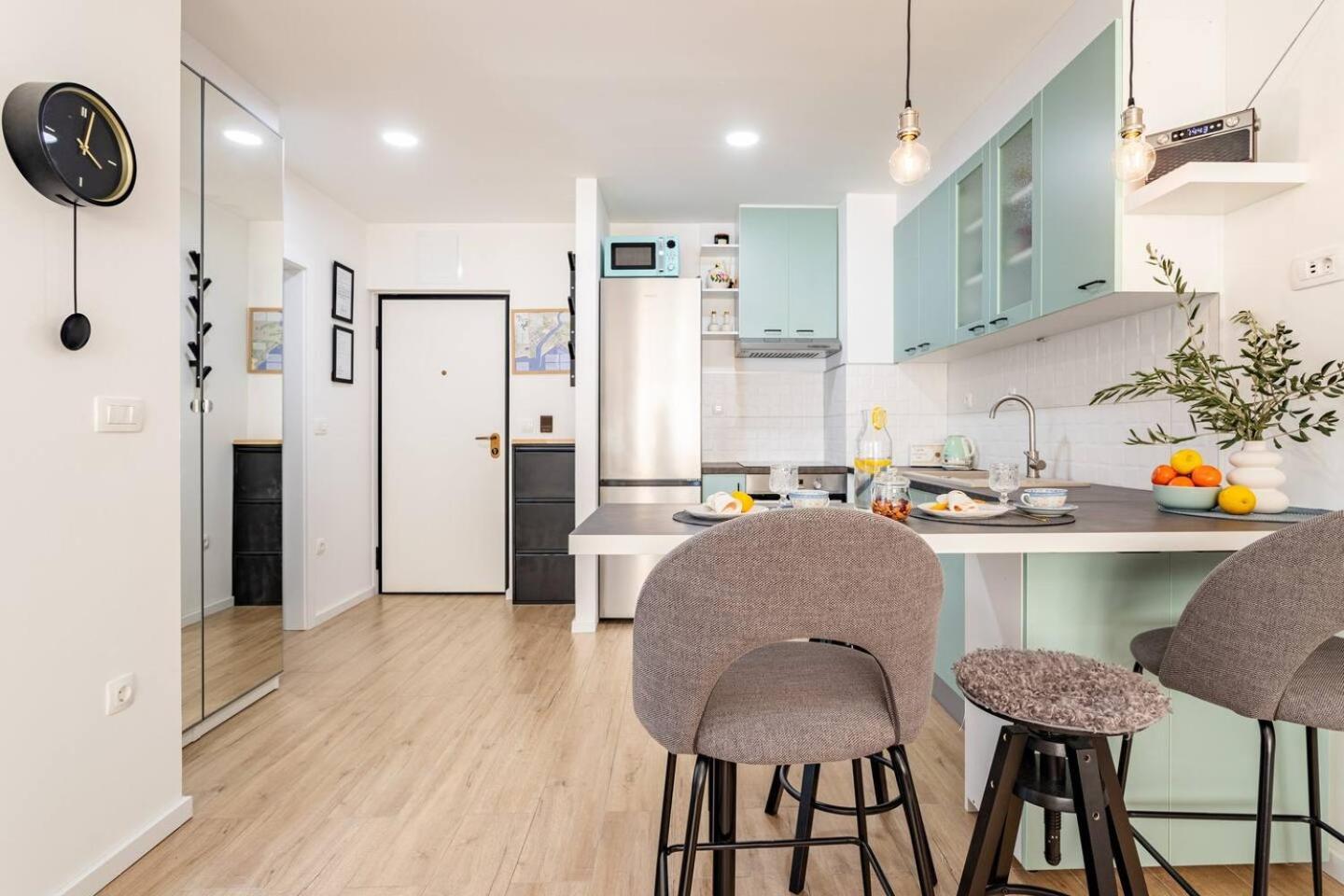 Center Apartment Pia Omiš Eksteriør bilde
